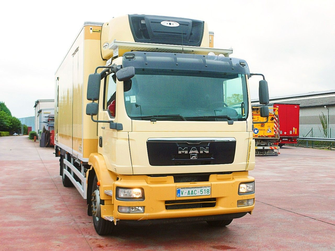 MAN TGM 18 250 CHEREAU CARRIER SUPR 1250 MULTi - Xe tải đông lạnh: hình 1 MAN TGM 18 250 CHEREAU CARRIER SUPR 1250 MULTi - Xe tải đông lạnh: hình 1