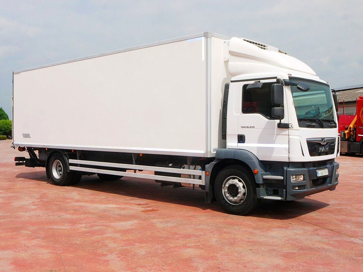 MAN TGM 18.250 KUHLKOFFER THERMOKING V800 MT A/C - Xe tải đông lạnh: hình 3 MAN TGM 18.250 KUHLKOFFER THERMOKING V800 MT A/C - Xe tải đông lạnh: hình 3