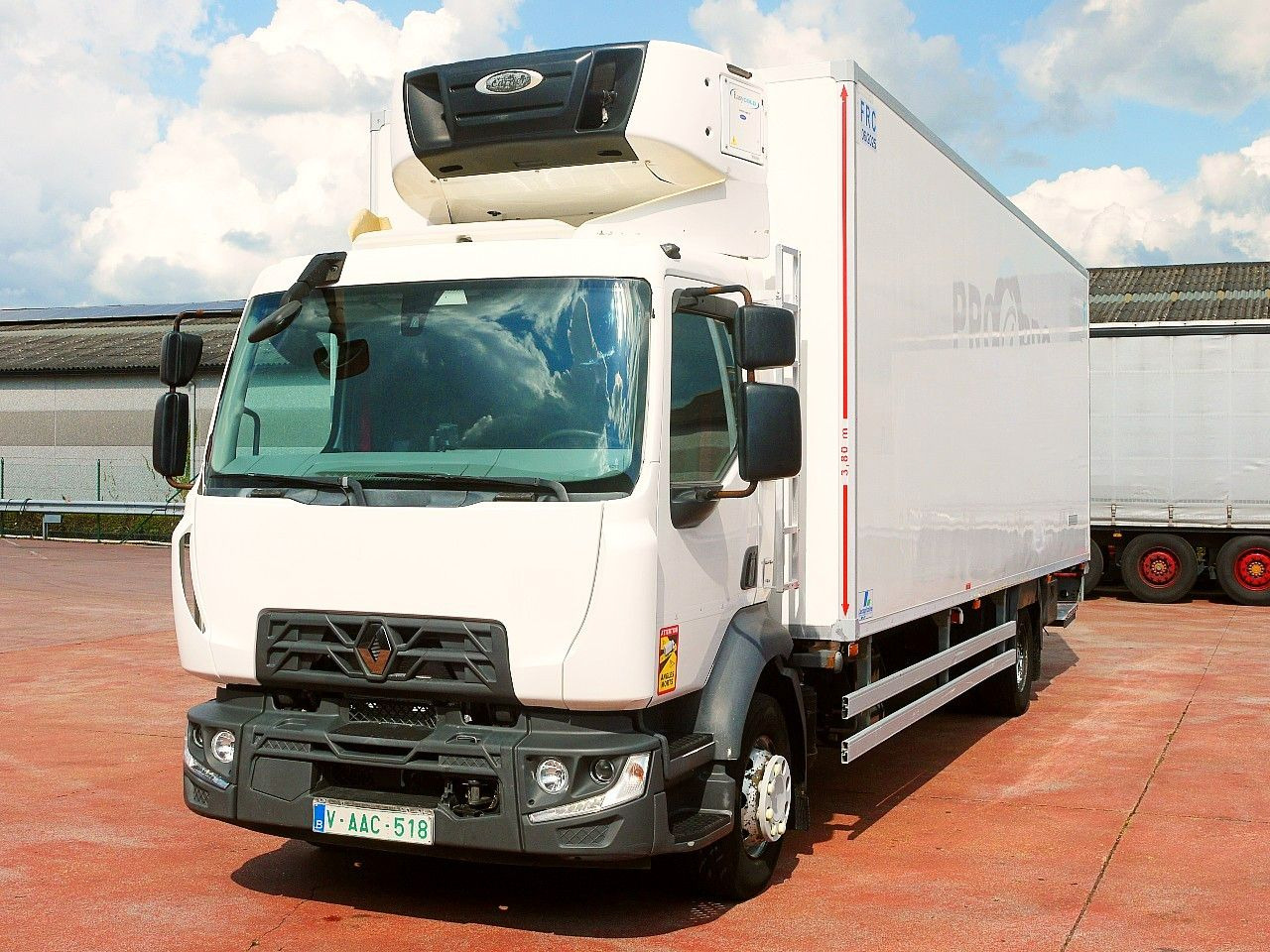 Renault D 16 250 KUHLKOFER CARRIER SUPRA 850 / KLIMA A/C - Xe tải đông lạnh: hình 5 Renault D 16 250 KUHLKOFER CARRIER SUPRA 850 / KLIMA A/C - Xe tải đông lạnh: hình 5