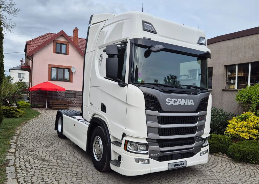 Scania R450 - Xe đầu kéo: hình 3 Scania R450 - Xe đầu kéo: hình 3