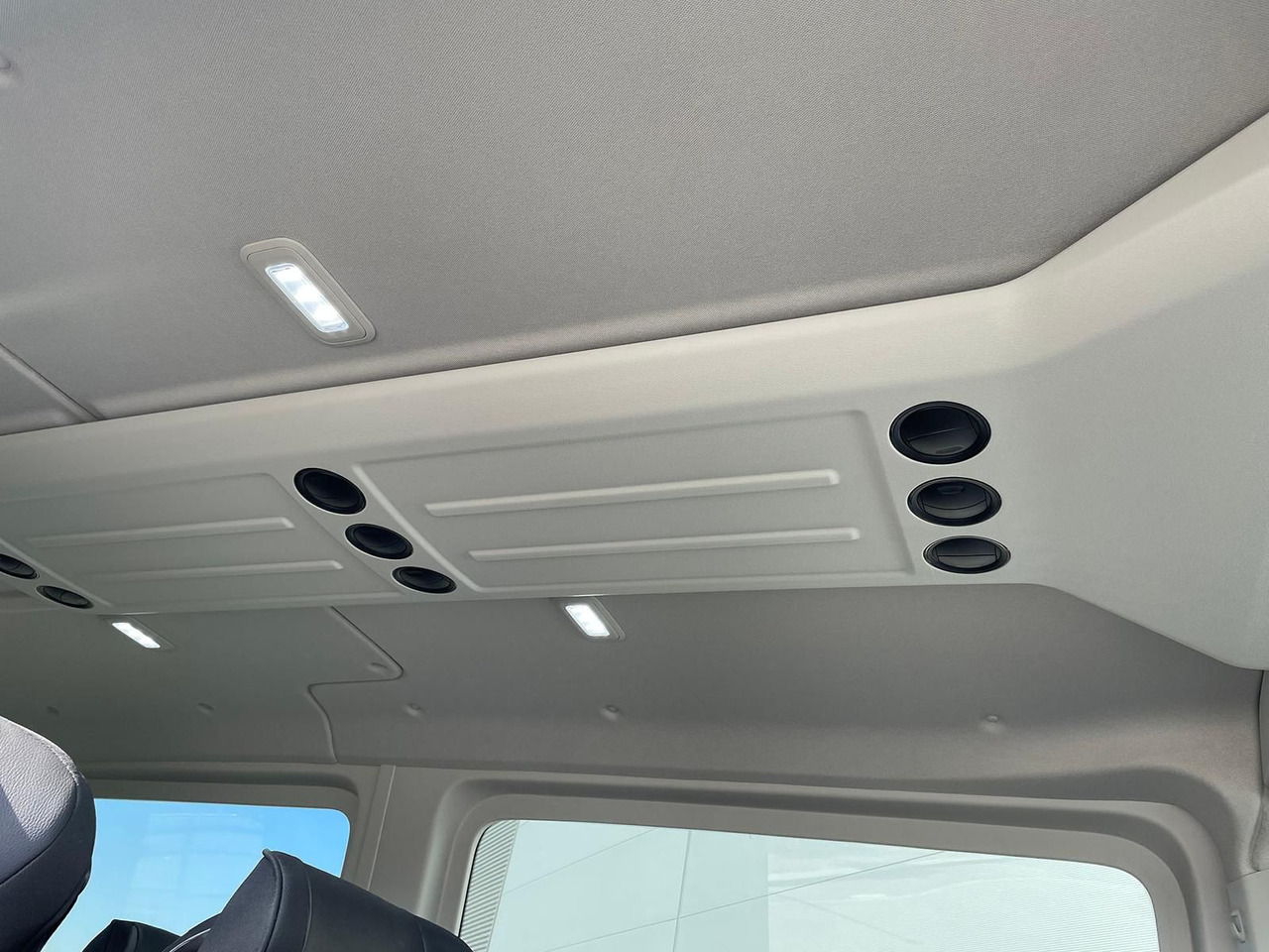 Xe bus mini, Xe van chở khách MAN TGE 3.180 Kombi L3H2 LED ACC NAVI SITZHZ: hình 34