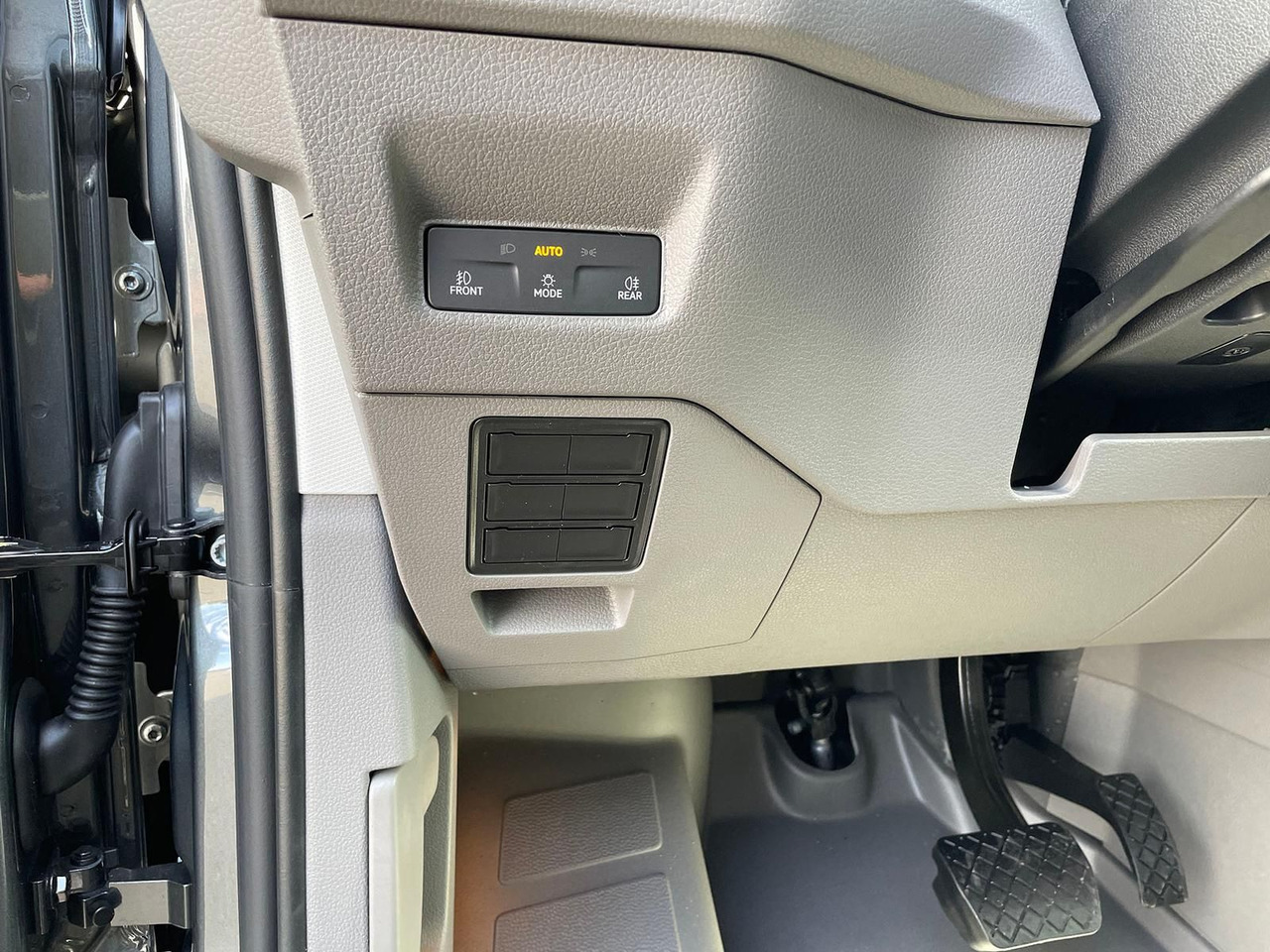 Xe bus mini, Xe van chở khách MAN TGE 3.180 Kombi L3H2 LED ACC NAVI SITZHZ: hình 38