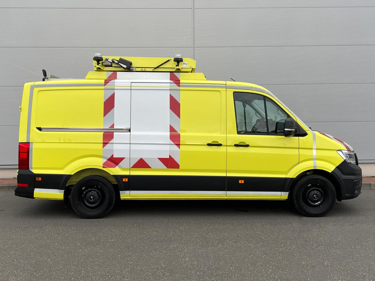 MAN TGE 3.180 L3H2 BF4 BEGLEITFAHRZEUG STANDHZ ACC - Xe van chở hàng: hình 5 MAN TGE 3.180 L3H2 BF4 BEGLEITFAHRZEUG STANDHZ ACC - Xe van chở hàng: hình 5