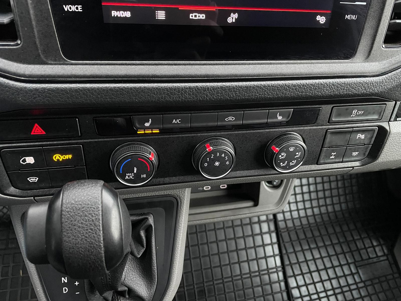 Xe van chở hàng MAN TGE 3.180 L3H3 Kasten 4x4 AUTOM DIFF NAV AHK ACC: hình 21