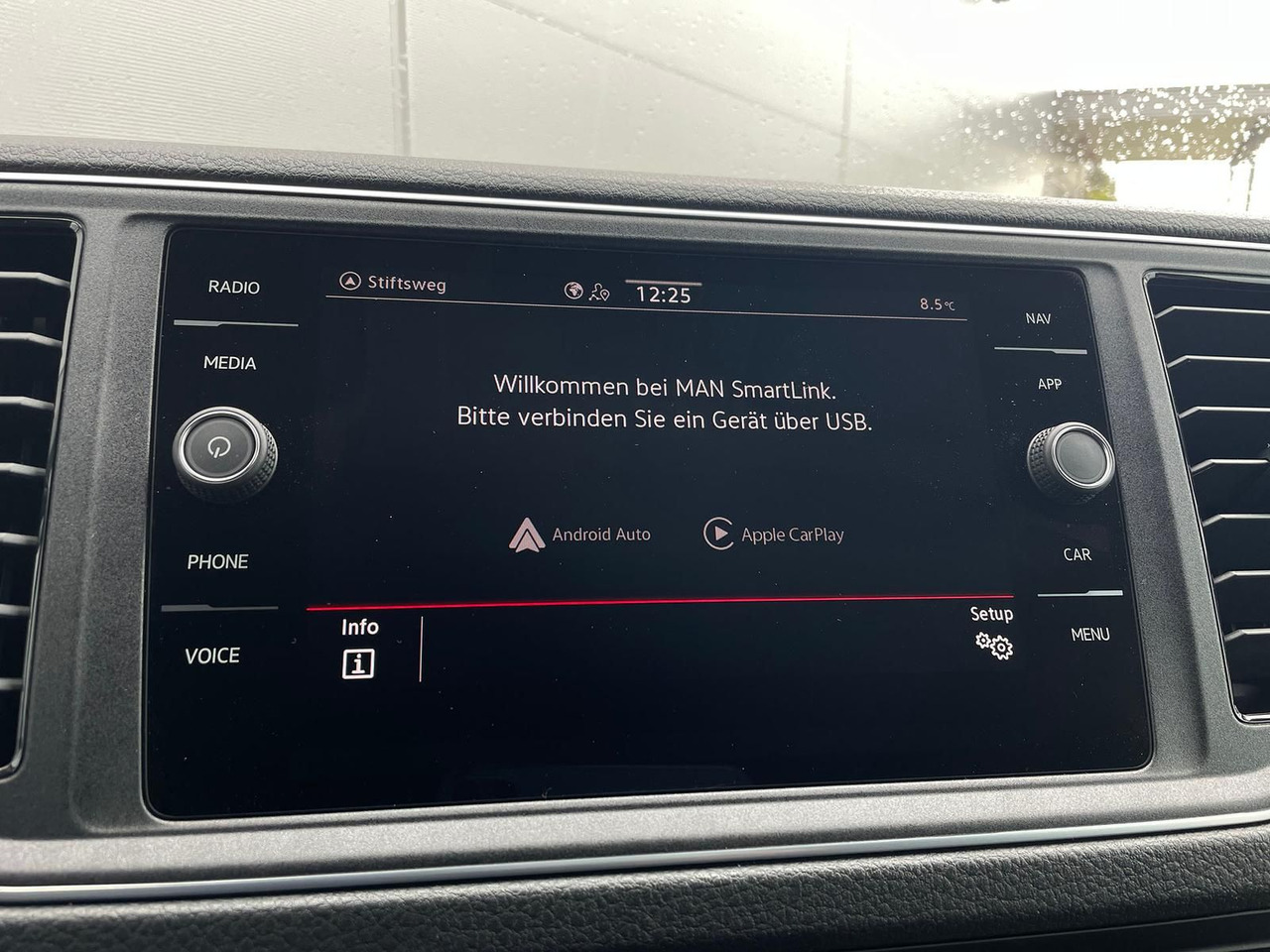 Xe van chở hàng, Xe tải van mới MAN TGE 3.180 L3H3 MIXTO Individual Lion S ACC LED: hình 28 Xe van chở hàng, Xe tải van mới MAN TGE 3.180 L3H3 MIXTO Individual Lion S ACC LED: hình 28