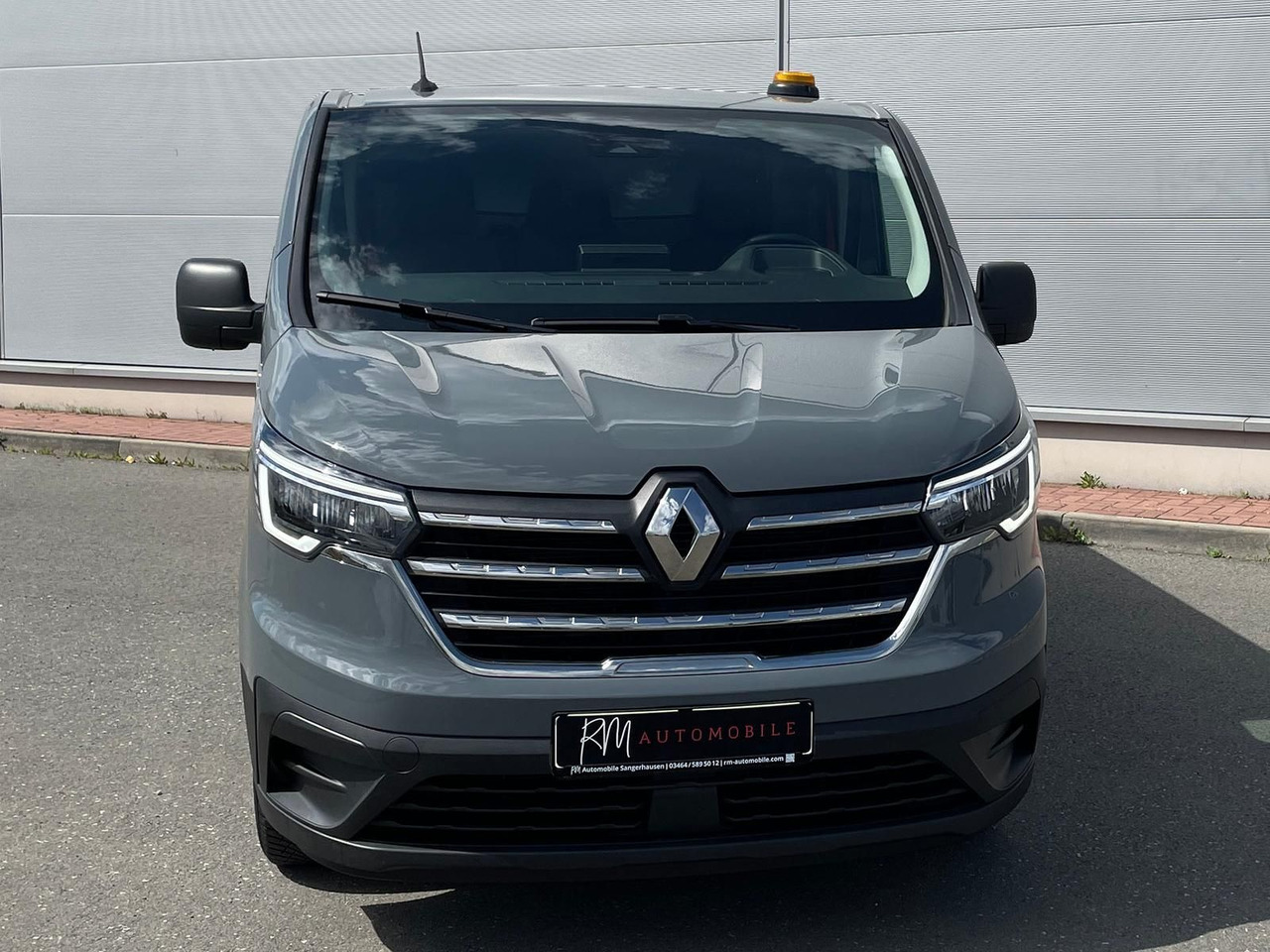 Renault Trafic Kasten RED EDITION L1H1 AHK LED DAB MFL - Xe van chở khách: hình 3 Renault Trafic Kasten RED EDITION L1H1 AHK LED DAB MFL - Xe van chở khách: hình 3