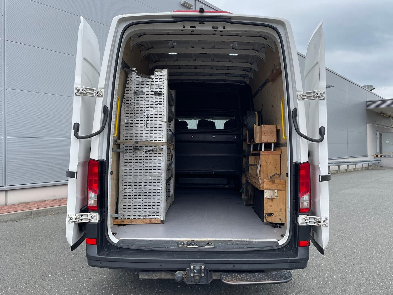 Xe van chở hàng Volkswagen Crafter Kasten 35 L4H3 AHK KLIMA DAB PDC KAMERA: hình 25 Xe van chở hàng Volkswagen Crafter Kasten 35 L4H3 AHK KLIMA DAB PDC KAMERA: hình 25