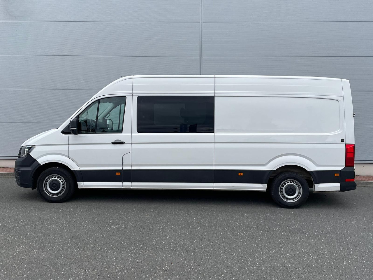 Xe van chở hàng Volkswagen Crafter Kasten 35 L4H3 AHK KLIMA DAB PDC KAMERA: hình 6 Xe van chở hàng Volkswagen Crafter Kasten 35 L4H3 AHK KLIMA DAB PDC KAMERA: hình 6
