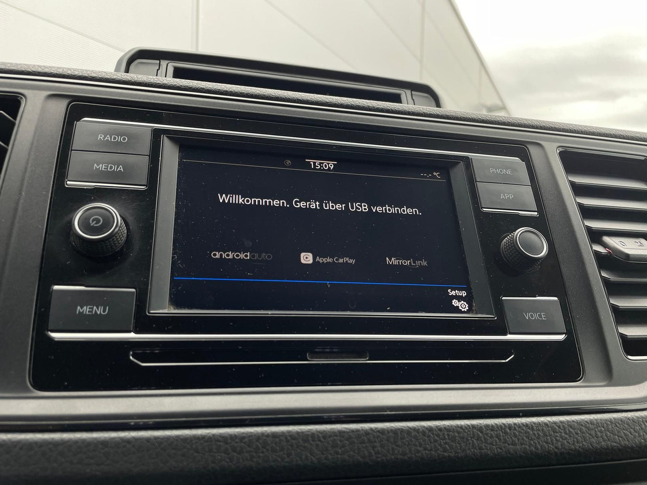 Xe van chở hàng Volkswagen Crafter Kasten 35 L4H3 AHK KLIMA DAB PDC KAMERA: hình 18 Xe van chở hàng Volkswagen Crafter Kasten 35 L4H3 AHK KLIMA DAB PDC KAMERA: hình 18