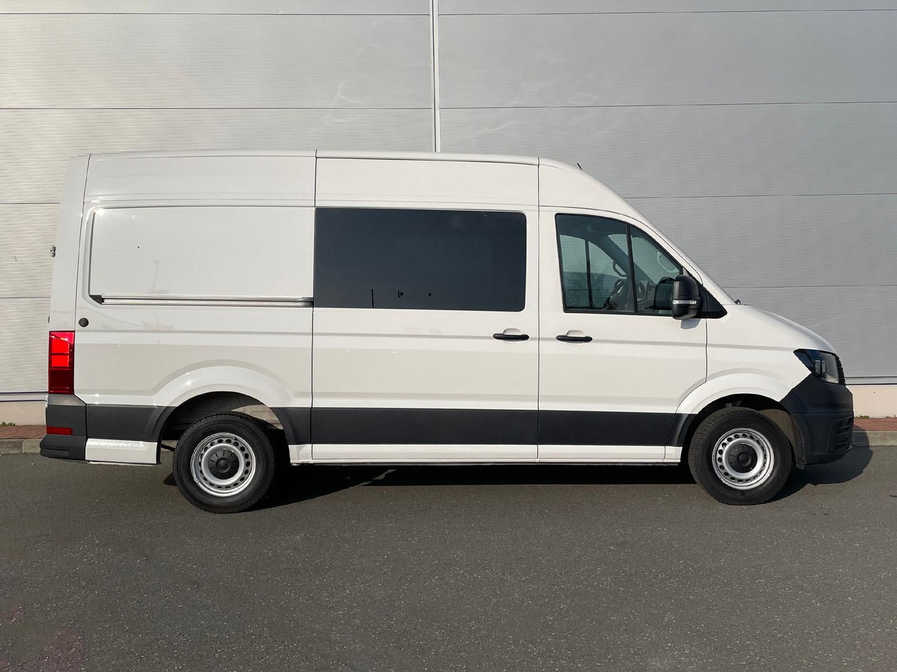 Volkswagen Crafter MIXTO 35 L3H3 KAMERA SITZHZ DAB - Xe van chở khách: hình 5 Volkswagen Crafter MIXTO 35 L3H3 KAMERA SITZHZ DAB - Xe van chở khách: hình 5