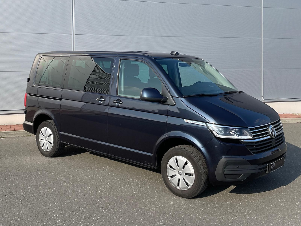 Volkswagen T6.1 Caravelle Comfortline NAV LED TEMP DAB PDC - Xe van chở khách: hình 2 Volkswagen T6.1 Caravelle Comfortline NAV LED TEMP DAB PDC - Xe van chở khách: hình 2