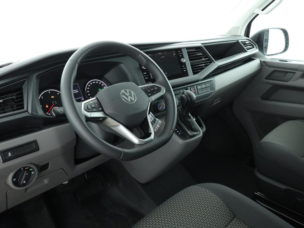 Volkswagen T6.1 Transporter 4MOTION NAVI STANDHZ ACC PDC - Xe bus mini, Xe van chở khách: hình 4 Volkswagen T6.1 Transporter 4MOTION NAVI STANDHZ ACC PDC - Xe bus mini, Xe van chở khách: hình 4