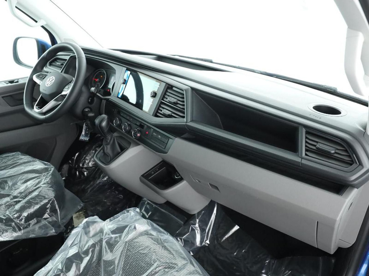 Volkswagen T6.1 Transporter Kombi KR Autom. LED TEMP SITZHZ - Xe bus mini, Xe van chở khách: hình 3 Volkswagen T6.1 Transporter Kombi KR Autom. LED TEMP SITZHZ - Xe bus mini, Xe van chở khách: hình 3