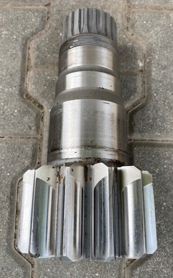 Liebherr Abtriebswelle ID-Nr.90009253 – ID-Nr.12544497. SAT250/278, SAT250/287, SAT250A300. #AB.90009253# - Mô tơ quay toa cho Máy xúc: hình 3 Liebherr Abtriebswelle ID-Nr.90009253 – ID-Nr.12544497. SAT250/278, SAT250/287, SAT250A300. #AB.90009253# - Mô tơ quay toa cho Máy xúc: hình 3