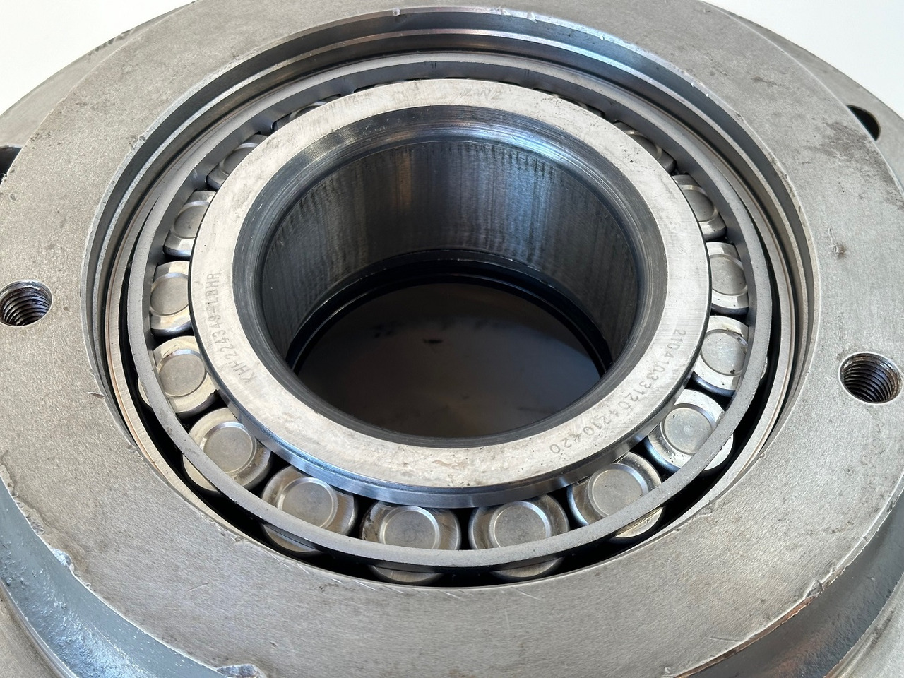 Mô tơ quay toa cho Máy móc xây dựng Liebherr Abtriebswellengehäuse ID-Nr.90208566 inkl. beiden Kegelrollenlager ID-Nr.10030908 - ID-Nr.761001903. LH40, LH50, R926, R928, R930. #90208566.137239#: hình 12 Mô tơ quay toa cho Máy móc xây dựng Liebherr Abtriebswellengehäuse ID-Nr.90208566 inkl. beiden Kegelrollenlager ID-Nr.10030908 - ID-Nr.761001903. LH40, LH50, R926, R928, R930. #90208566.137239#: hình 12