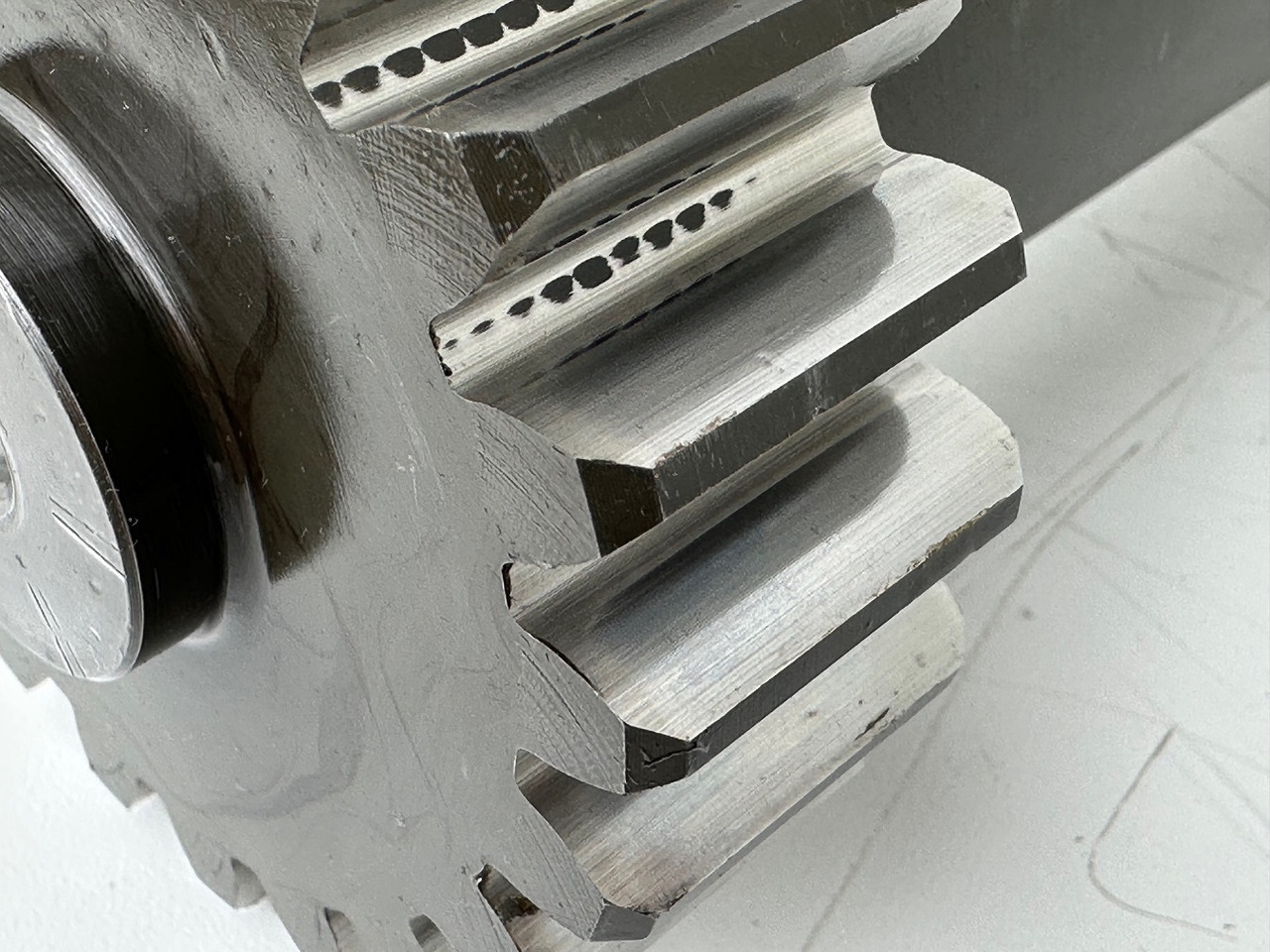 Liebherr Antriebswelle ID-Nr.9443786 - ID-Nr.944378603. FAT550 FAT550P046. A900, LH120, LH150, E974, ER974, LOS1976, LOS-413, R964, R966, R970, R974, R976, R980, R984. #944378603.2374# - Bán trục cho Máy móc xây dựng: hình 5 Liebherr Antriebswelle ID-Nr.9443786 - ID-Nr.944378603. FAT550 FAT550P046. A900, LH120, LH150, E974, ER974, LOS1976, LOS-413, R964, R966, R970, R974, R976, R980, R984. #944378603.2374# - Bán trục cho Máy móc xây dựng: hình 5