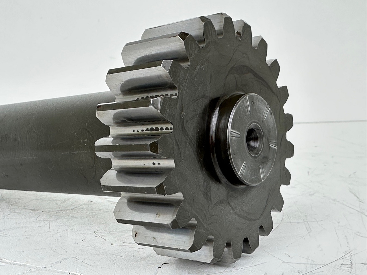 Liebherr Antriebswelle ID-Nr.9443786 - ID-Nr.944378603. FAT550 FAT550P046. A900, LH120, LH150, E974, ER974, LOS1976, LOS-413, R964, R966, R970, R974, R976, R980, R984. #944378603.2374# - Bán trục cho Máy móc xây dựng: hình 3 Liebherr Antriebswelle ID-Nr.9443786 - ID-Nr.944378603. FAT550 FAT550P046. A900, LH120, LH150, E974, ER974, LOS1976, LOS-413, R964, R966, R970, R974, R976, R980, R984. #944378603.2374# - Bán trục cho Máy móc xây dựng: hình 3