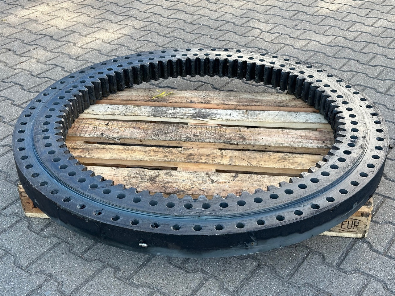 Liebherr Drehkranz - Kugeldrehverbindung Typ:KUD120 VJ 001. ID-Nr.969077501. MK 88, MK88 Plus. #969077501.10178# - Vòng bánh răng xoay cho Cẩu bánh lốp: hình 2 Liebherr Drehkranz - Kugeldrehverbindung Typ:KUD120 VJ 001. ID-Nr.969077501. MK 88, MK88 Plus. #969077501.10178# - Vòng bánh răng xoay cho Cẩu bánh lốp: hình 2