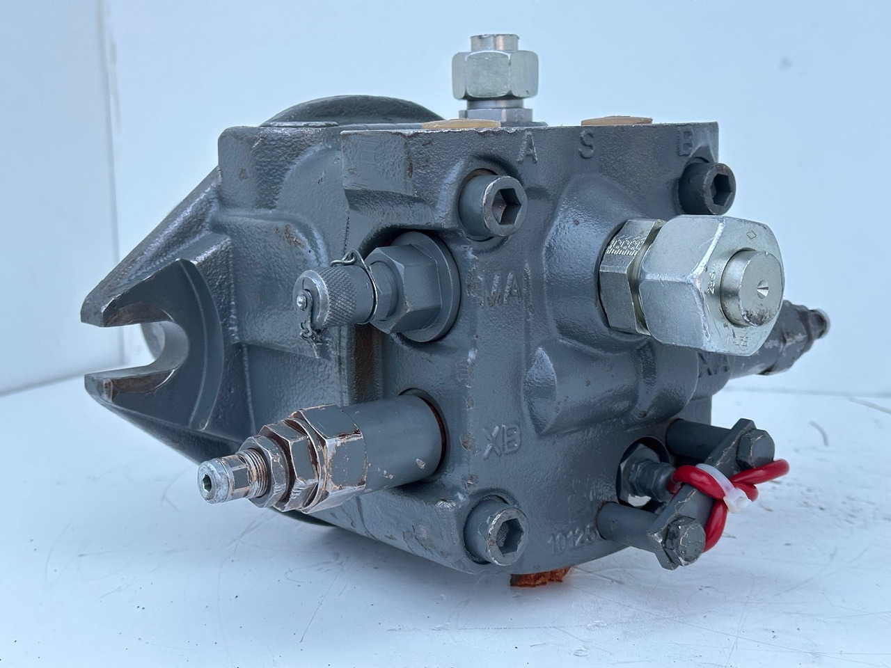Liebherr Hydraulikeinbaumotor Typ:FMF090. ID-Nr.10139164 - ID-Nr.11371743. R946 LC, R946 LC-V, R946 NLC, R946 S-HD, R950 LC-V, R950 S-HD, R950. #11371743.11929# - Mô tơ quay toa cho Máy xúc: hình 5 Liebherr Hydraulikeinbaumotor Typ:FMF090. ID-Nr.10139164 - ID-Nr.11371743. R946 LC, R946 LC-V, R946 NLC, R946 S-HD, R950 LC-V, R950 S-HD, R950. #11371743.11929# - Mô tơ quay toa cho Máy xúc: hình 5