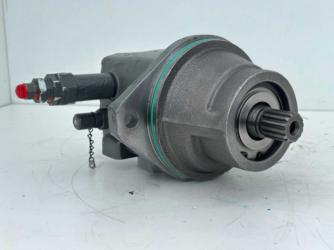 Liebherr Original Hydraulikeinbaumotor FMF045. ID-Nr.12464105. SAT250/287. LH18M, LH22C, LH22M, LH24M, LH26EC, LH26EM, LH26M. #12464105.0854# - Mô tơ quay toa cho Máy móc xây dựng: hình 3 Liebherr Original Hydraulikeinbaumotor FMF045. ID-Nr.12464105. SAT250/287. LH18M, LH22C, LH22M, LH24M, LH26EC, LH26EM, LH26M. #12464105.0854# - Mô tơ quay toa cho Máy móc xây dựng: hình 3