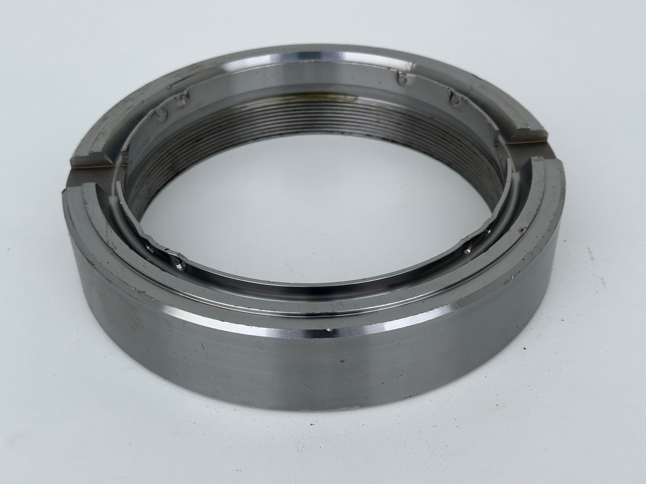 Liebherr Original Nutmutter ID-Nr.9443117 - ID-Nr.944311703. LH110,A974,LOS974,P974,P976,R974,R976,R980,P994,P995,R944,R995. #944311703.30.12.02# - Mô tơ quay toa cho Máy móc xây dựng: hình 2 Liebherr Original Nutmutter ID-Nr.9443117 - ID-Nr.944311703. LH110,A974,LOS974,P974,P976,R974,R976,R980,P994,P995,R944,R995. #944311703.30.12.02# - Mô tơ quay toa cho Máy móc xây dựng: hình 2