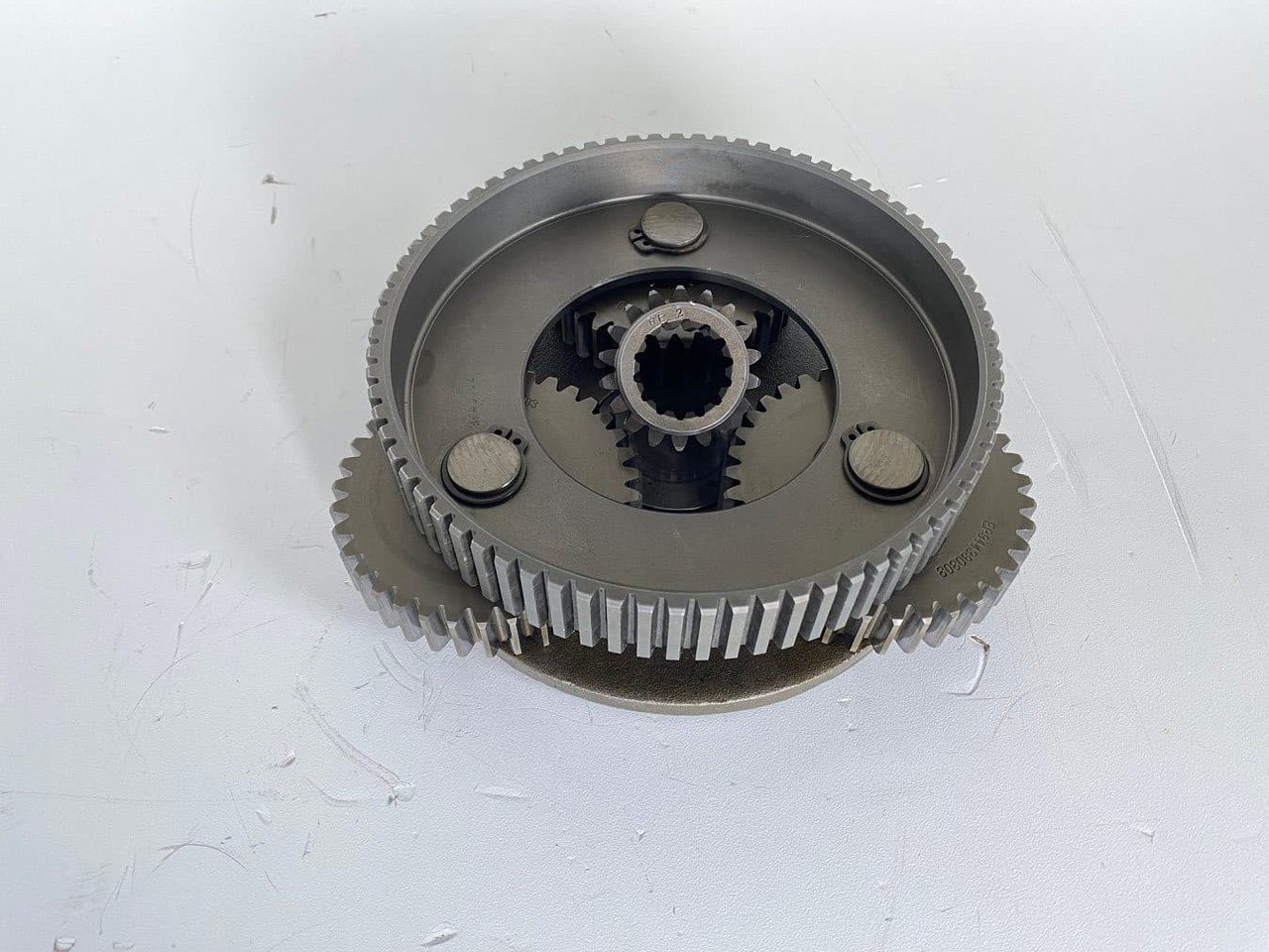 Liebherr Schwenkantrieb SAT250/278, ID-Nr.90017772 - ID-Nr.90017773 - ID-Nr.90017774 - ID-Nr.90209641. #0383# - Mô tơ quay toa cho Máy xúc bánh xích: hình 4 Liebherr Schwenkantrieb SAT250/278, ID-Nr.90017772 - ID-Nr.90017773 - ID-Nr.90017774 - ID-Nr.90209641. #0383# - Mô tơ quay toa cho Máy xúc bánh xích: hình 4
