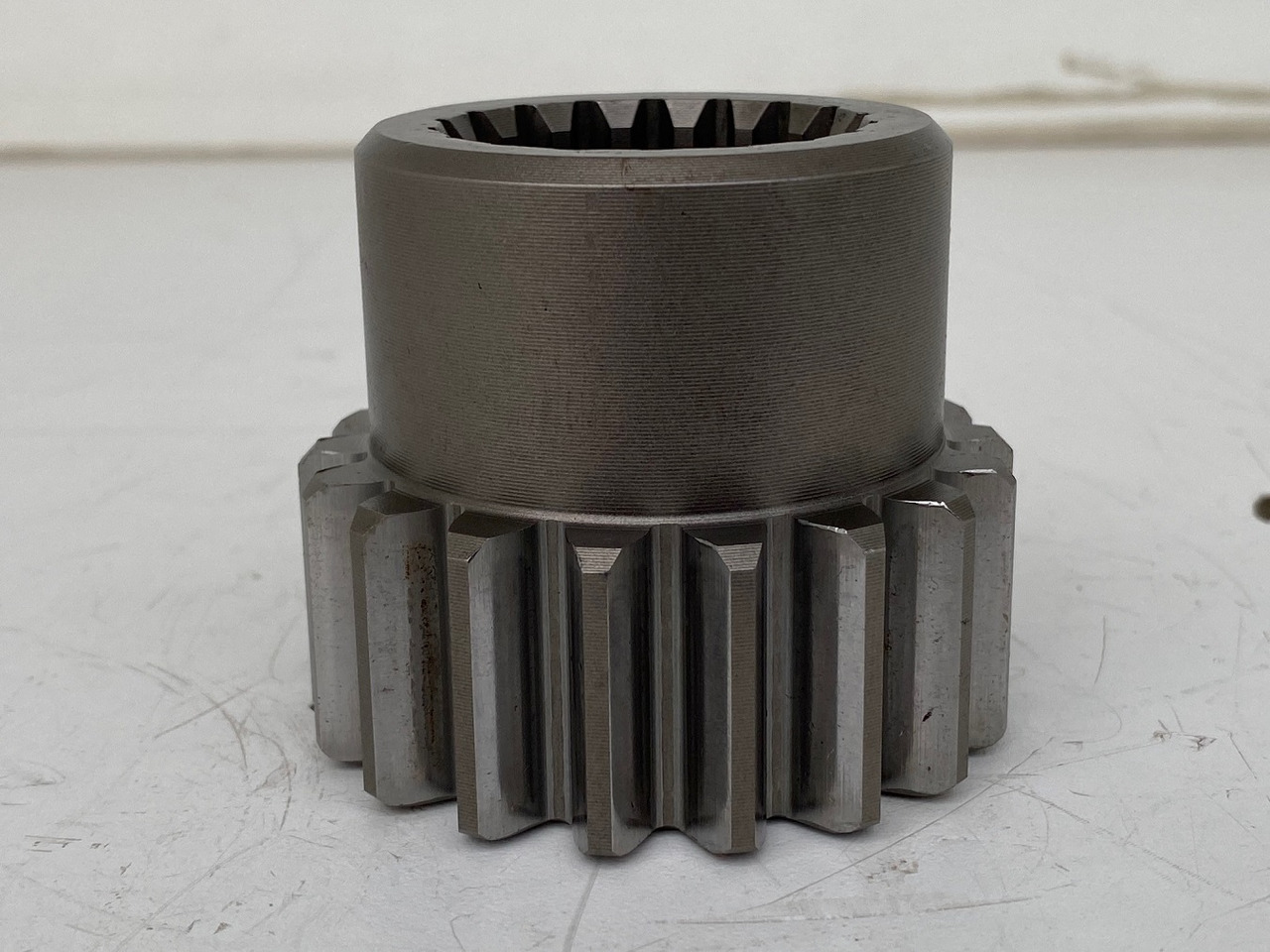 Liebherr Sonnenrad ID-Nr.9442176. SAT325/204. A954, EP954B, P954, R954 B. - Mô tơ quay toa cho Máy xúc: hình 2 Liebherr Sonnenrad ID-Nr.9442176. SAT325/204. A954, EP954B, P954, R954 B. - Mô tơ quay toa cho Máy xúc: hình 2