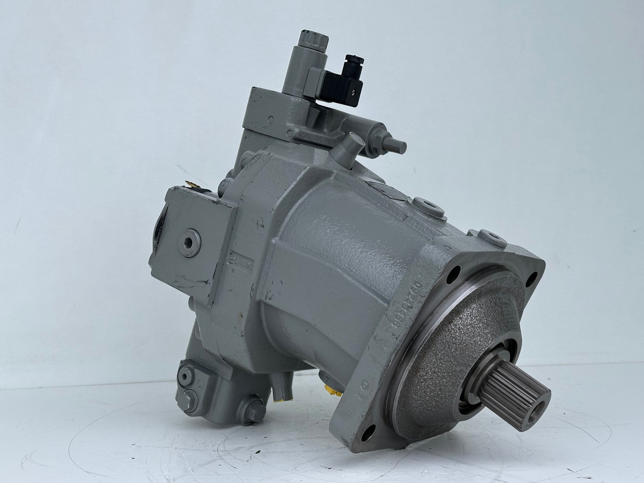 Liebherr Verstellmotor ID-Nr.510240108 - Hydromatik Rexroth Axialkolben-Verstellmotor Typ:A6VM140EP2D/63W-VZB017HB. #24338069# - Động cơ thủy lực cho Cần cẩu bánh xích: hình 2 Liebherr Verstellmotor ID-Nr.510240108 - Hydromatik Rexroth Axialkolben-Verstellmotor Typ:A6VM140EP2D/63W-VZB017HB. #24338069# - Động cơ thủy lực cho Cần cẩu bánh xích: hình 2