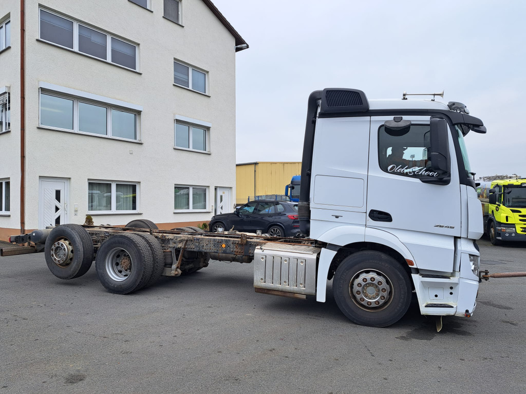 Mercedes Benz Actros 2545 L 6x2 Motorschaden(Nr. 5785) - Xe tải khung gầm: hình 1 Mercedes Benz Actros 2545 L 6x2 Motorschaden(Nr. 5785) - Xe tải khung gầm: hình 1