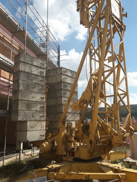 Potain 326 D - Cần cẩu tháp tự dựng: hình 2 Potain 326 D - Cần cẩu tháp tự dựng: hình 2