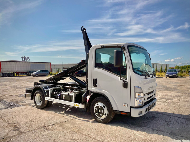 Isuzu M27 - Xe tải nâng móc: hình 3 Isuzu M27 - Xe tải nâng móc: hình 3