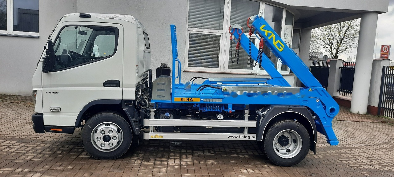 MITSUBISHI Fuso Canter 9C18 - Xe tải chở thùng nhỏ: hình 3 MITSUBISHI Fuso Canter 9C18 - Xe tải chở thùng nhỏ: hình 3