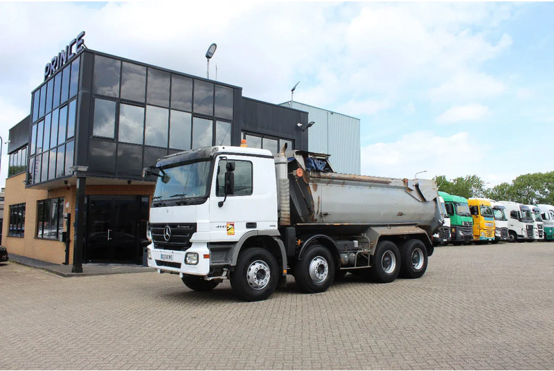 Mercedes-Benz Actros 4141 * 8x4 * 3 pedal * - Xe ben: hình 1 Mercedes-Benz Actros 4141 * 8x4 * 3 pedal * - Xe ben: hình 1