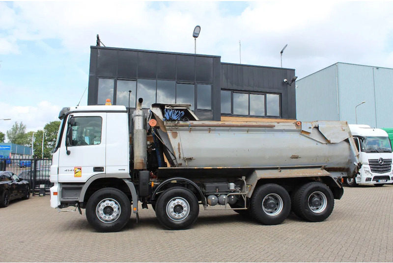 Mercedes-Benz Actros 4141 * 8x4 * 3 pedal * - Xe ben: hình 2 Mercedes-Benz Actros 4141 * 8x4 * 3 pedal * - Xe ben: hình 2