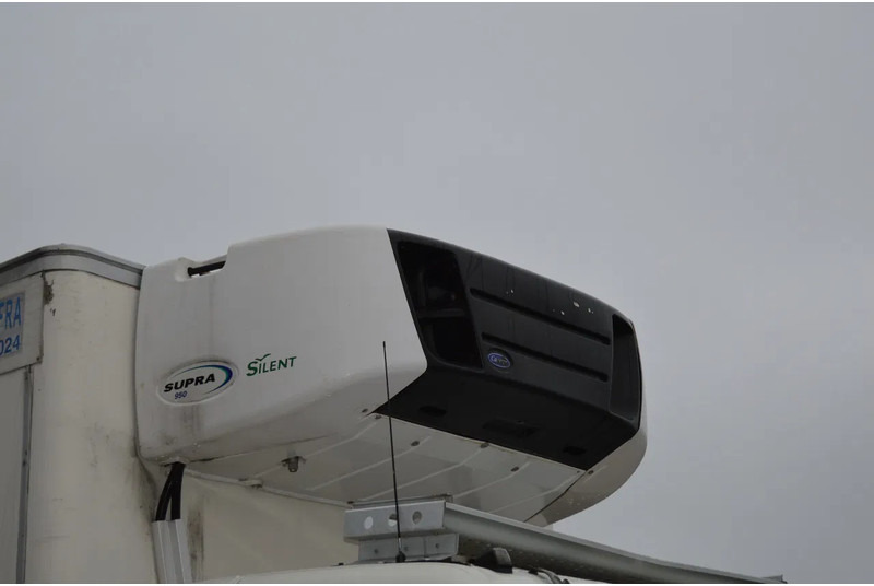 Xe tải đông lạnh Volvo FM 370 * EURO5 * CARRIER SUPRA 950 SILENT * 6X2 *: hình 6 Xe tải đông lạnh Volvo FM 370 * EURO5 * CARRIER SUPRA 950 SILENT * 6X2 *: hình 6