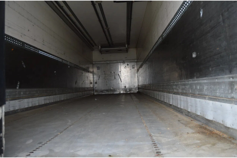 Xe tải đông lạnh Volvo FM 370 * EURO5 * CARRIER SUPRA 950 SILENT * 6X2 *: hình 11 Xe tải đông lạnh Volvo FM 370 * EURO5 * CARRIER SUPRA 950 SILENT * 6X2 *: hình 11