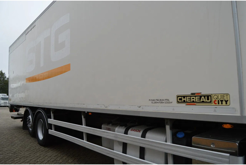 Xe tải đông lạnh Volvo FM 370 * EURO5 * CARRIER SUPRA 950 SILENT * 6X2 *: hình 8 Xe tải đông lạnh Volvo FM 370 * EURO5 * CARRIER SUPRA 950 SILENT * 6X2 *: hình 8