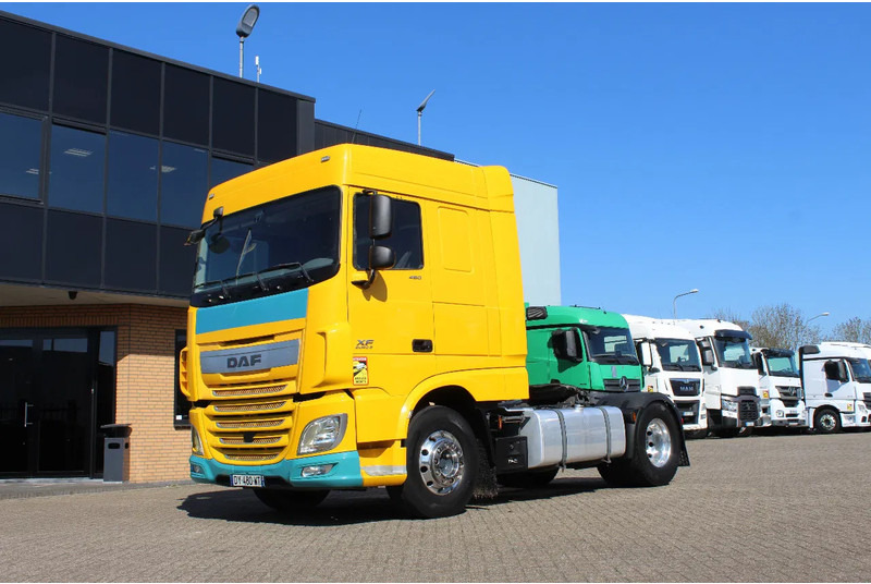 DAF XF 106.460 * EURO6 * 4X2 * - Xe đầu kéo: hình 1 DAF XF 106.460 * EURO6 * 4X2 * - Xe đầu kéo: hình 1