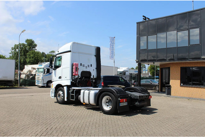 Mercedes-Benz Actros 1843 * EURO6 * 4x2 * - Xe đầu kéo: hình 3 Mercedes-Benz Actros 1843 * EURO6 * 4x2 * - Xe đầu kéo: hình 3