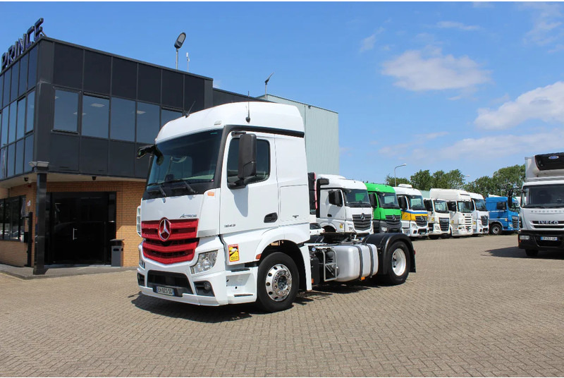 Mercedes-Benz Actros 1843 * EURO6 * 4x2 * - Xe đầu kéo: hình 1 Mercedes-Benz Actros 1843 * EURO6 * 4x2 * - Xe đầu kéo: hình 1
