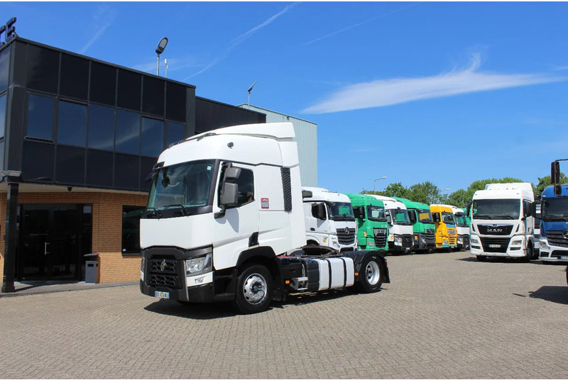 Renault T460 * RETARDER * 2 TANK * 4x2 * - Xe đầu kéo: hình 1 Renault T460 * RETARDER * 2 TANK * 4x2 * - Xe đầu kéo: hình 1