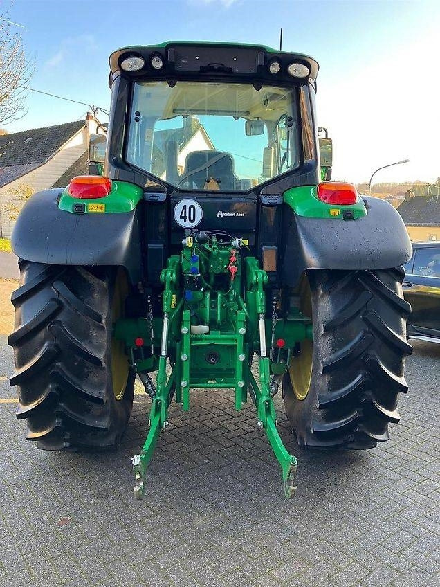 John Deere 6090M - Máy cày: hình 2 John Deere 6090M - Máy cày: hình 2