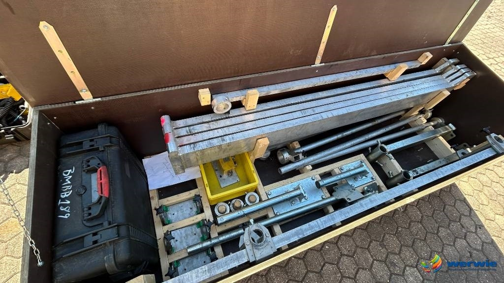 Moba Big-Sonic-Ski 13 m - Máy lát nhựa đường: hình 4 Moba Big-Sonic-Ski 13 m - Máy lát nhựa đường: hình 4