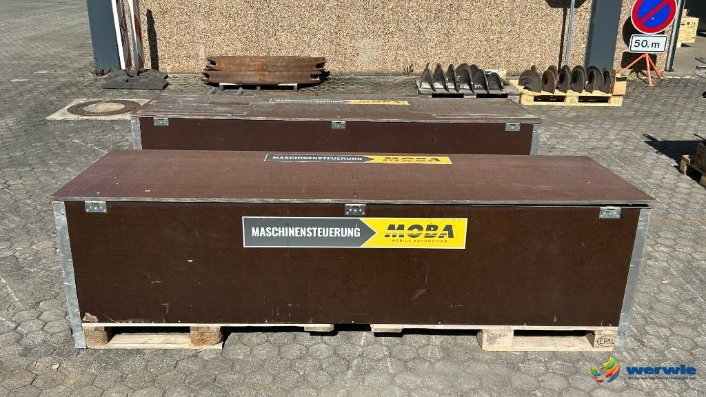 Moba Big-Sonic-Ski 13 m - Máy lát nhựa đường: hình 1 Moba Big-Sonic-Ski 13 m - Máy lát nhựa đường: hình 1