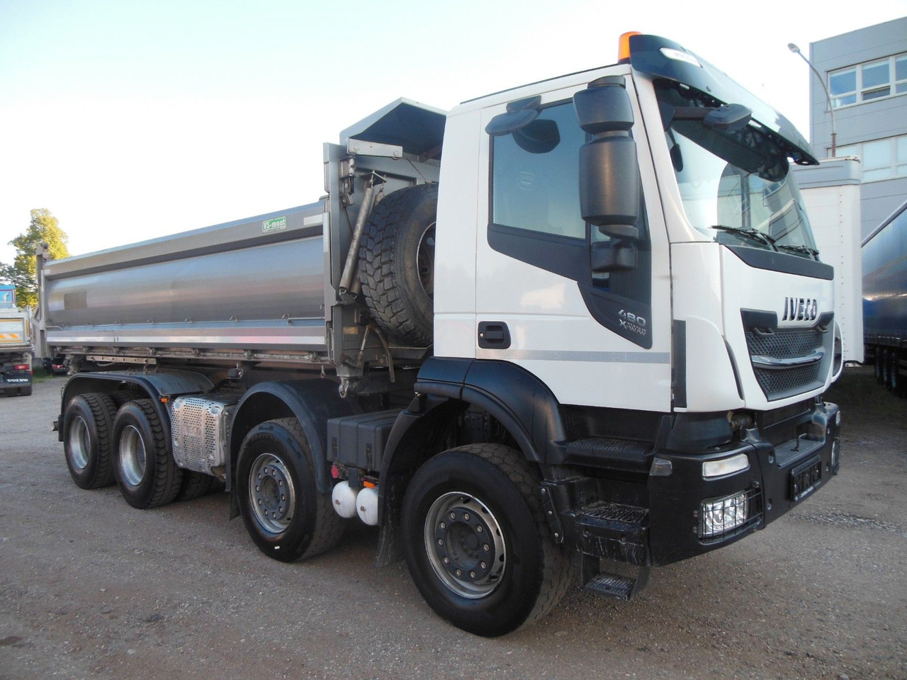 Iveco STRALIS X-WAY 480, 8X4, BORDMATIC, AHK, TOP!!! - Xe ben: hình 2 Iveco STRALIS X-WAY 480, 8X4, BORDMATIC, AHK, TOP!!! - Xe ben: hình 2