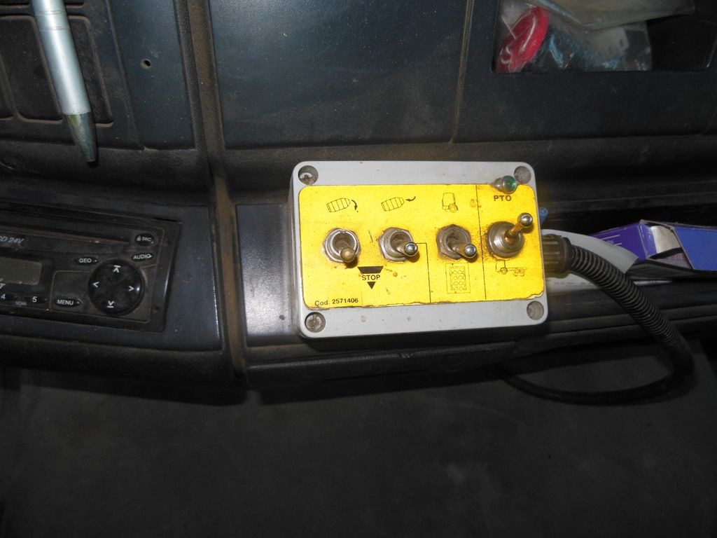 Xe trộn bê tông MAN TGA 35.410, 8X4, MIX + PUMPE 24M: hình 27