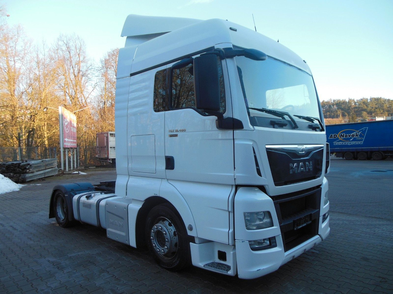 MAN TGX 18.480 LLS-U, LOWDECK + KRONE MEGA MAN TGX 18.480 LLS-U, LOWDECK - Xe đầu kéo: hình 2 MAN TGX 18.480 LLS-U, LOWDECK + KRONE MEGA MAN TGX 18.480 LLS-U, LOWDECK - Xe đầu kéo: hình 2