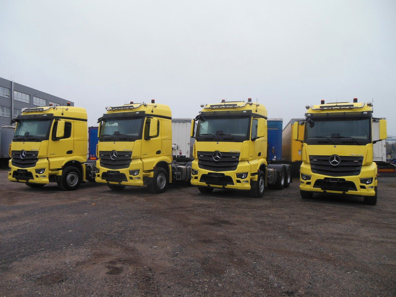 Mercedes-Benz 3353 ACTROS, 6X4, TRK, SET 120 TON, WIE NEUE!E!! - Xe đầu kéo: hình 2 Mercedes-Benz 3353 ACTROS, 6X4, TRK, SET 120 TON, WIE NEUE!E!! - Xe đầu kéo: hình 2