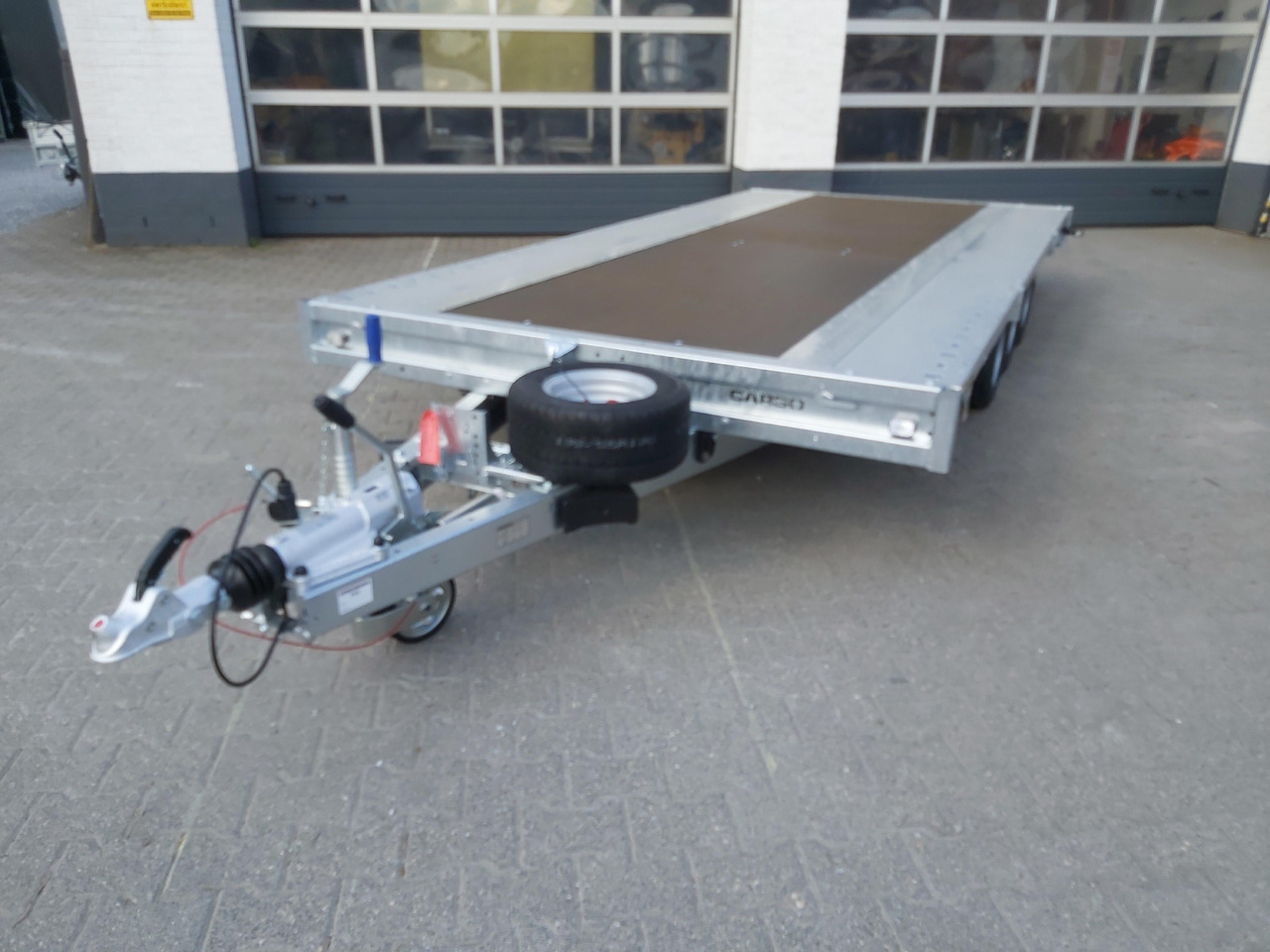 Brian James Trailer CarGO Connect 450x210cm Tridem 10" 3500kg Modell 22 - Rơ moóc thùng lửng/ Phẳng: hình 2 Brian James Trailer CarGO Connect 450x210cm Tridem 10" 3500kg Modell 22 - Rơ moóc thùng lửng/ Phẳng: hình 2