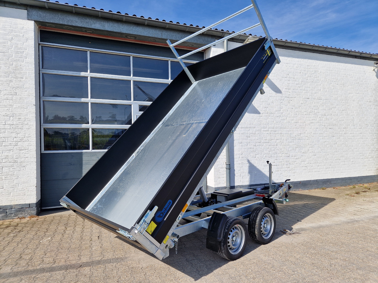 Cheval Liberte Kipper PW 3.3 35 black 330x180x35cm Elektro 3500kg Modell 09.2024 - Rơ moóc ben: hình 4 Cheval Liberte Kipper PW 3.3 35 black 330x180x35cm Elektro 3500kg Modell 09.2024 - Rơ moóc ben: hình 4